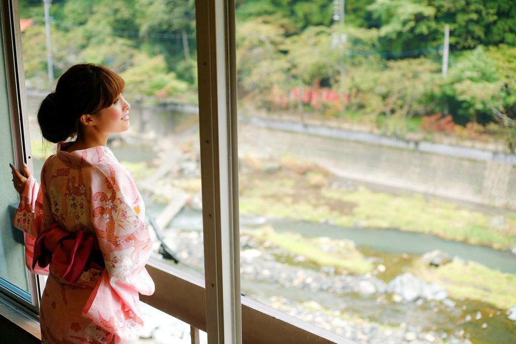 Hotel Kikunoyu Maniwa Buitenkant foto