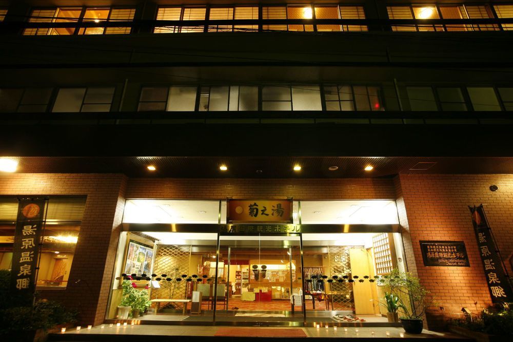 Hotel Kikunoyu Maniwa Buitenkant foto